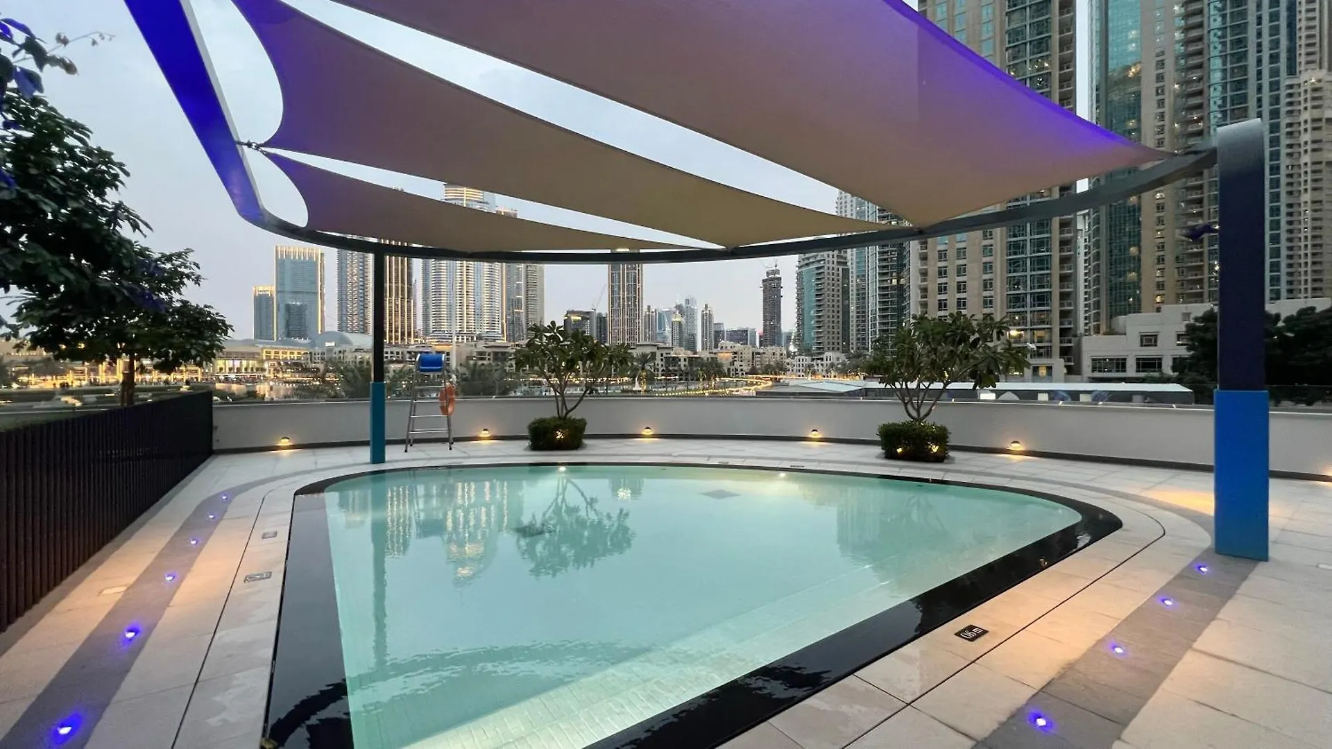 Luxury Burj And Fountain View 5 Min To Dubai Mall 0*,  United Arab Emirates