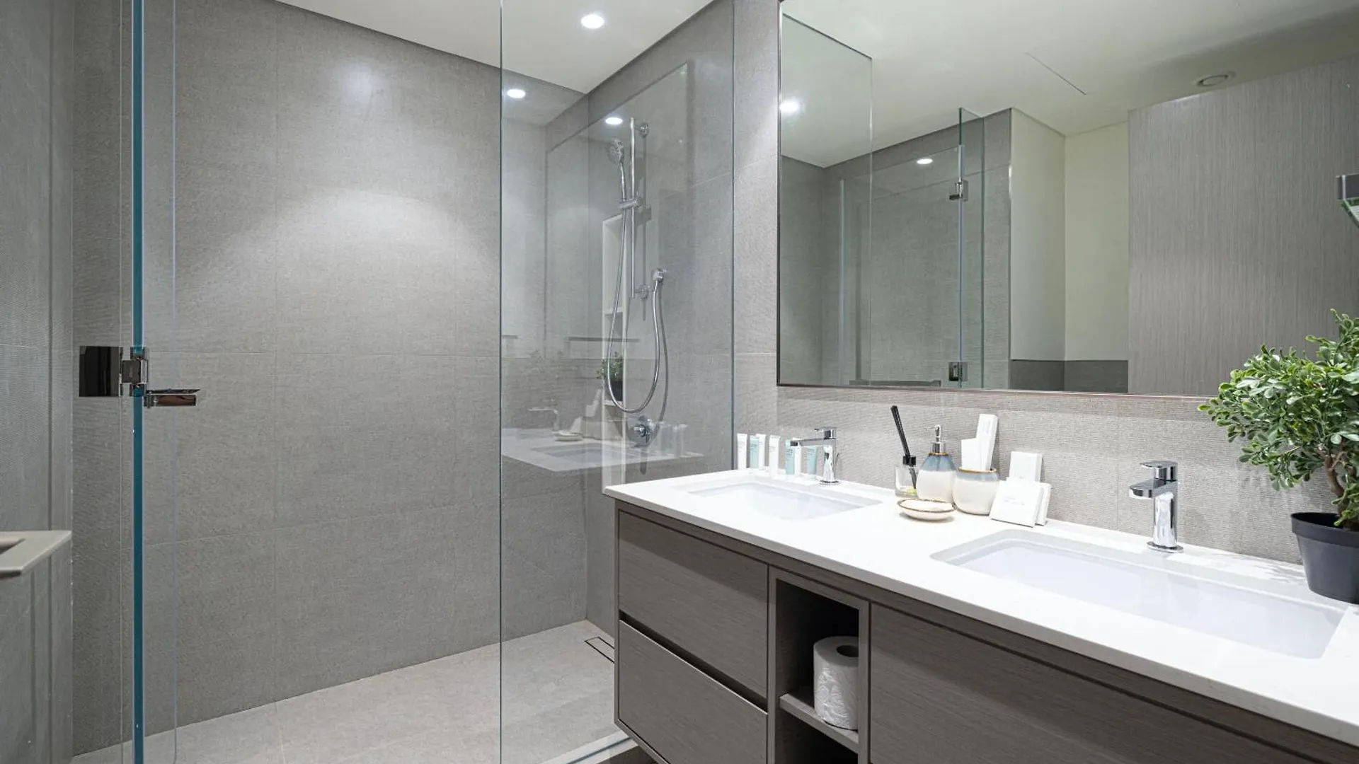 Luxury Burj And Fountain View 5 Min To Dubai Mall
